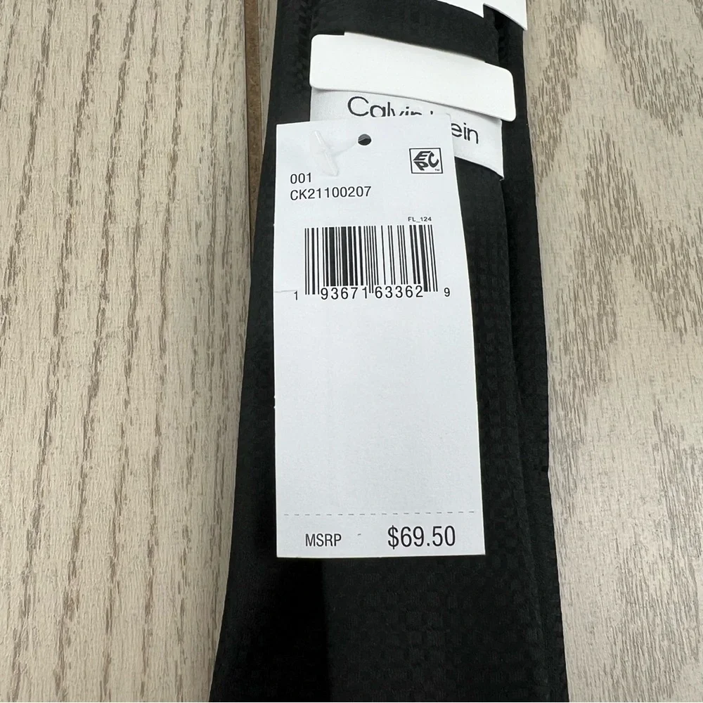 594 - Calvin Klein Tie Black Pattern 001 CK21100207 Silk Blend MSRP $69.50